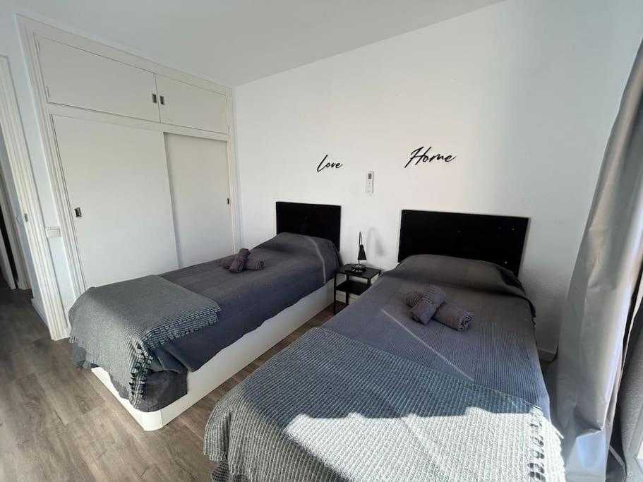 Atico C/Vistas, Recep 24H, Piscinas Y Parking Appartement Benalmádena Buitenkant foto