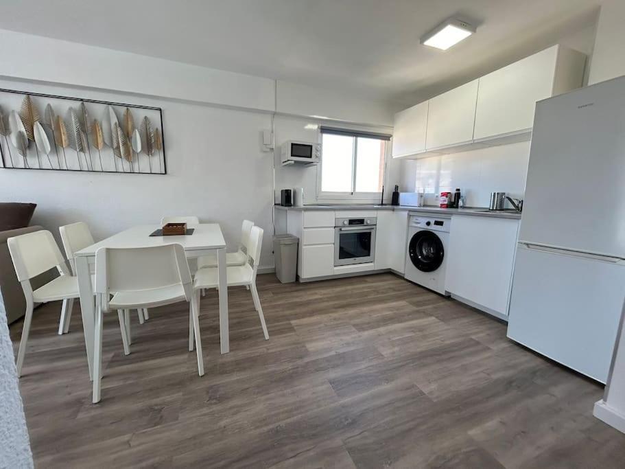 Atico C/Vistas, Recep 24H, Piscinas Y Parking Appartement Benalmádena Buitenkant foto