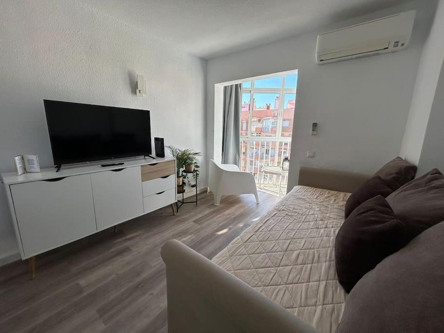 Atico C/Vistas, Recep 24H, Piscinas Y Parking Appartement Benalmádena Buitenkant foto